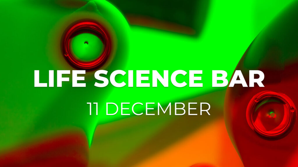 två kameralinser i rött och grönt ljus.